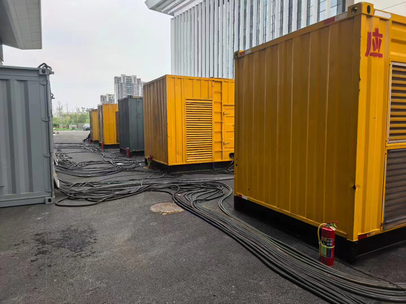 雅安不同季节柴油发电机组保养有哪些注意事项？