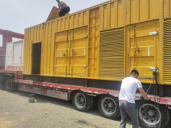 雅安发电机出租100KW发电机需要什么规格的电缆线？