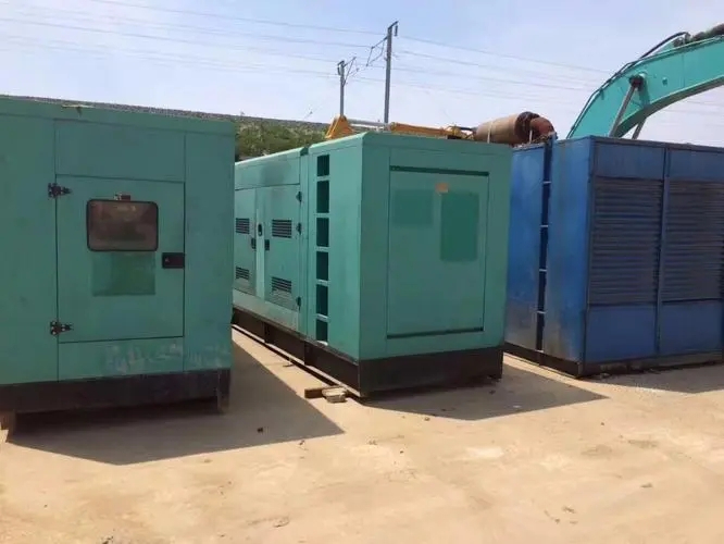 雅安柴油发电机组的电压和功率之间有什么关系？