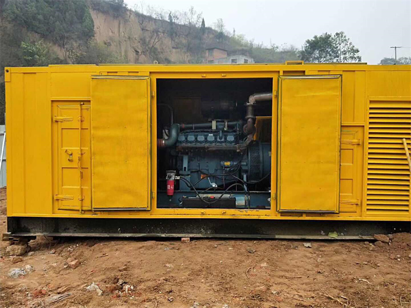 雅安发电机租赁冷却液的沸点降低到多少时需要更换