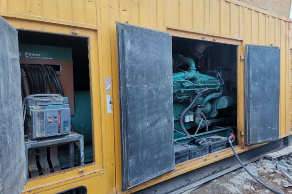 雅安发电机组夏季保养的注意事项有哪些？