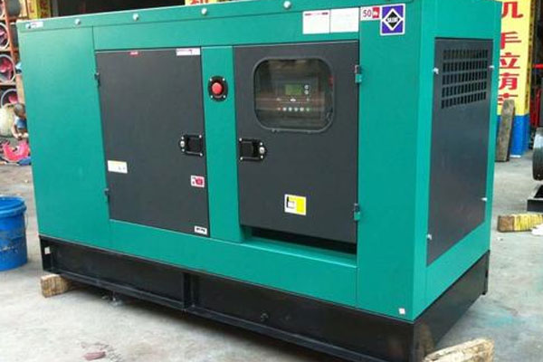 雅安如何检查机油的使用时间？