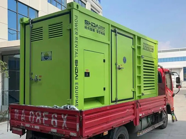 雅安更换水冷式机油散热器的密封件时，如何选择合适的密封胶？